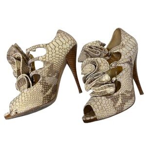 Saks Fifth Avenue Sexy, Snake-Print PeepToe Heels with Floral Detail-LIKE NEW